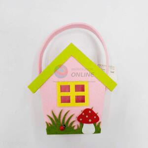 Wholesale Pink House Shaped Fashion <em>Nonwovens</em> Basket
