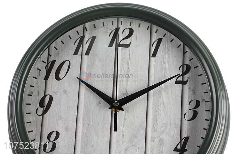 Latest arrival fashionable wood grain wall clock quartz clock for beadroom decoration