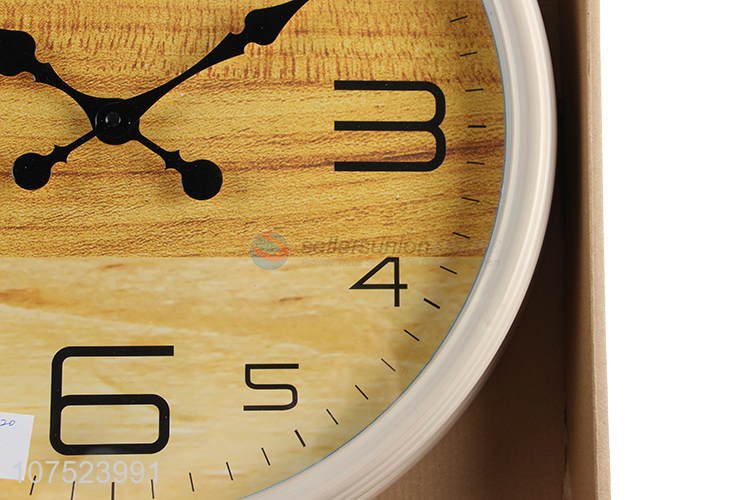New products fashionable wood grain wall clock simple round plastic quartz wall clock