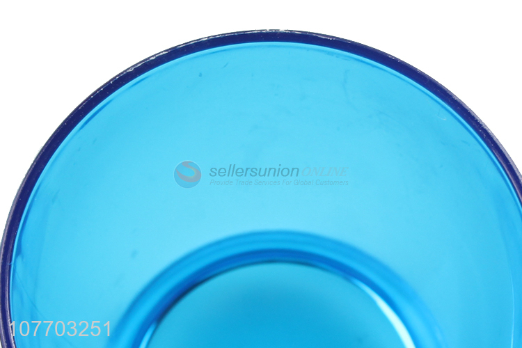 Hot selling household multi-color transparent mouthwash and brushing cup