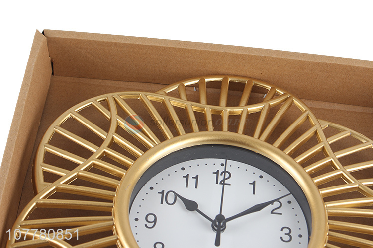 High quality personalized artistic hanging clock for wall decoration