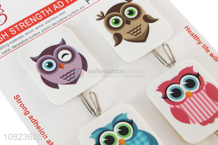 Fashion 4 Pieces Decorative Adhesive Hooks Cheap Sticky Hooks