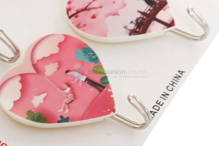 Best Sale 4 Pieces Sticky Hooks Heart Shape Wall Hooks Set