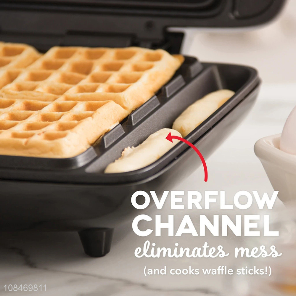 Low price kitchen small appliance mini waffle maker for household