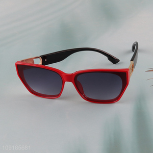 Top quality plastic frame <em>sunglasses</em> polarized <em>sunglasses</em> beach <em>sunglasses</em>